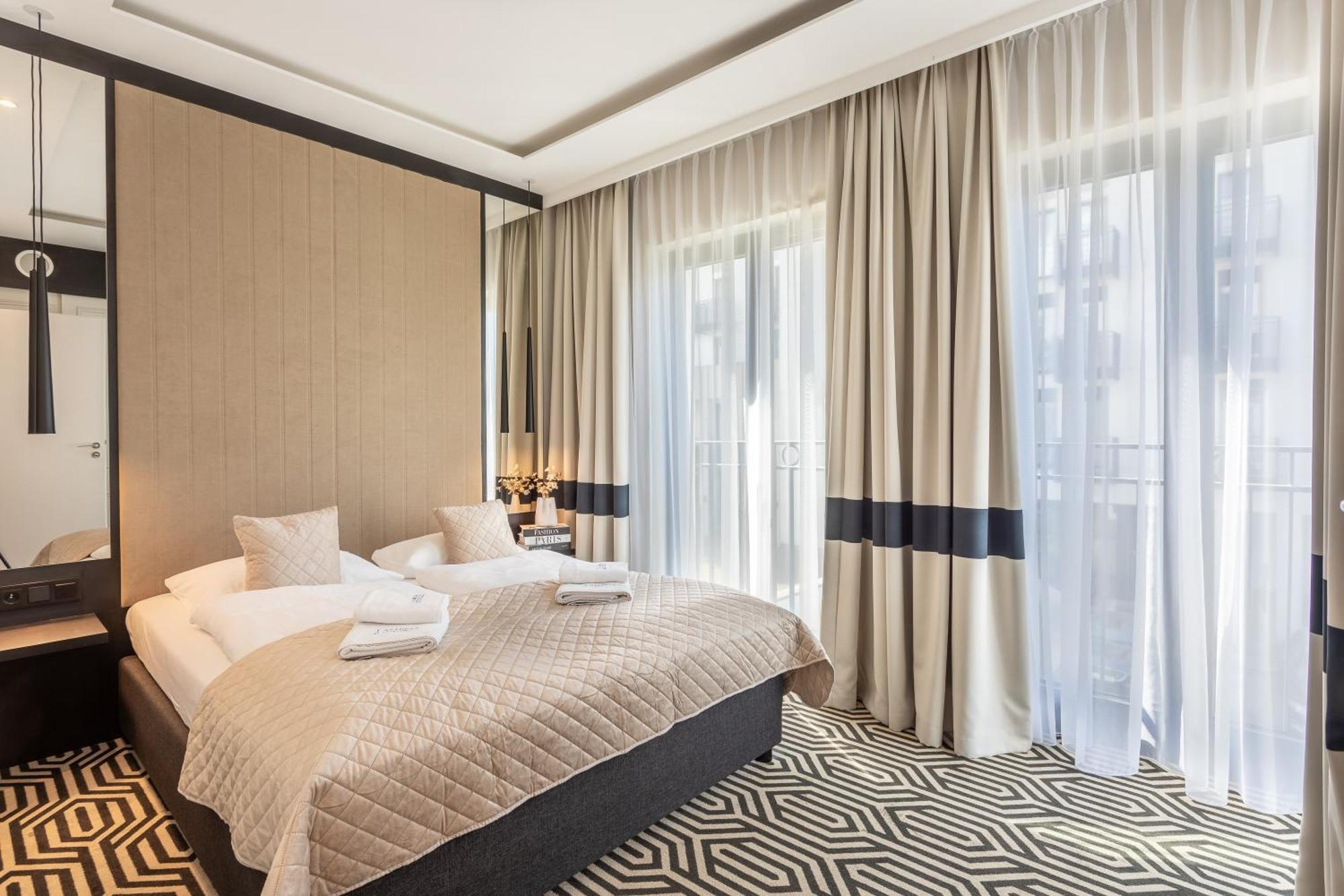 Ambria Apartments Promenada Świnoujście Exteriör bild