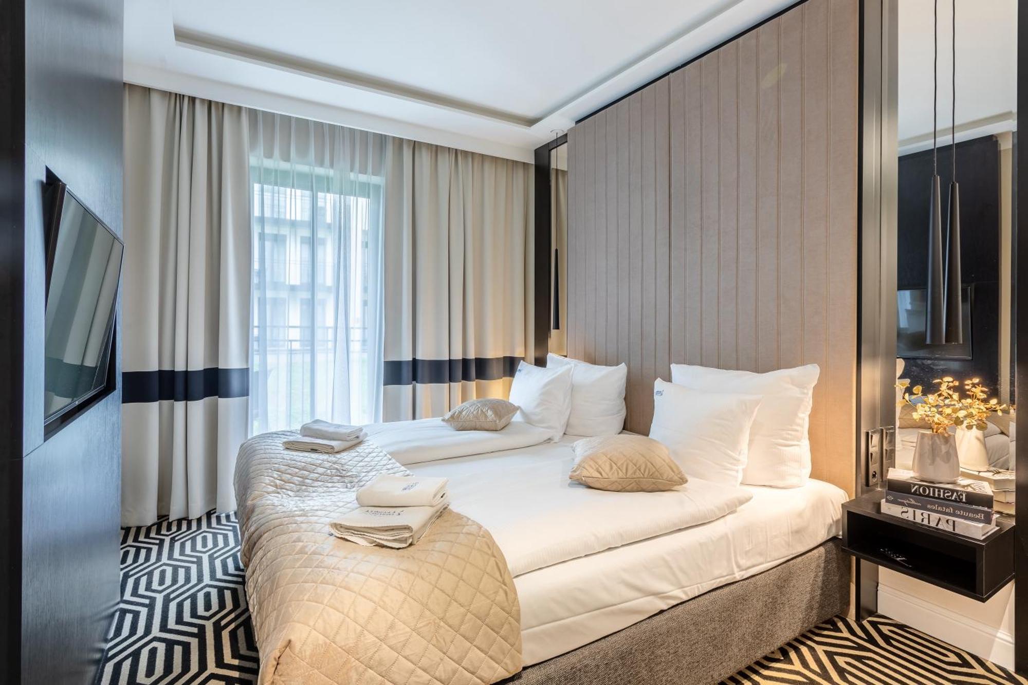 Ambria Apartments Promenada Świnoujście Exteriör bild